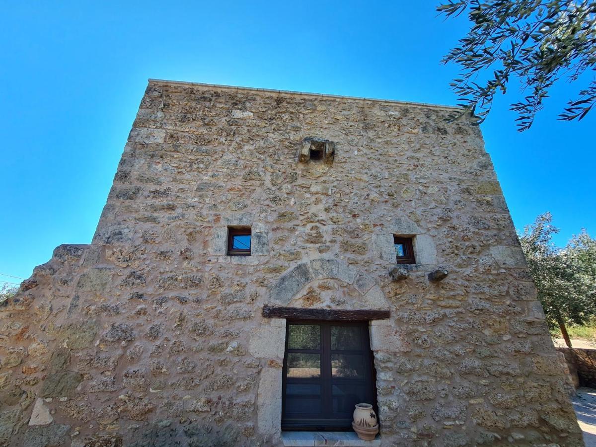 伊西翁Pyrgos 1869别墅 外观 照片
