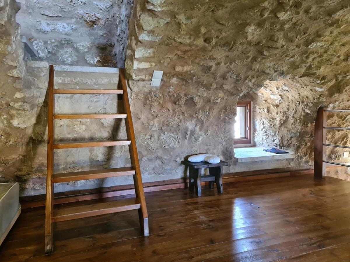 伊西翁Pyrgos 1869别墅 外观 照片