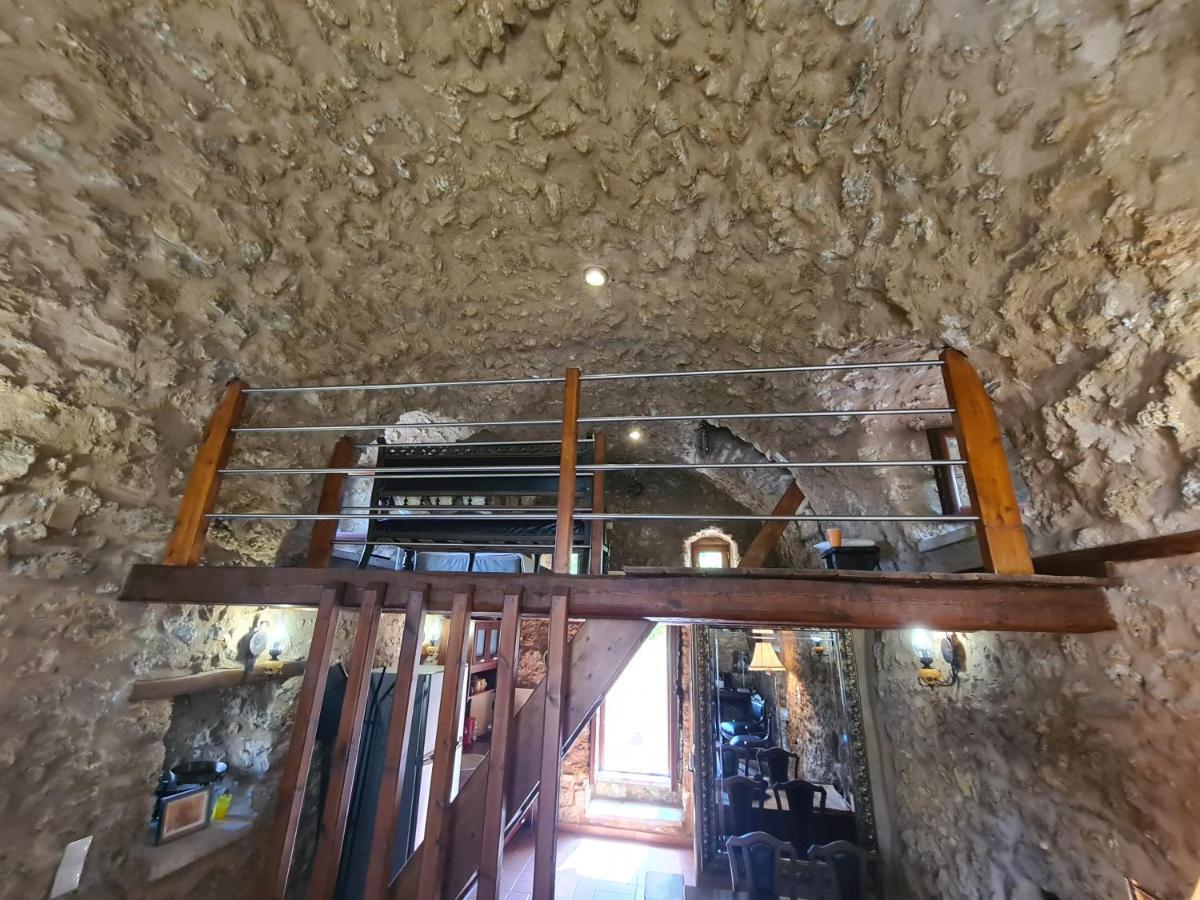 伊西翁Pyrgos 1869别墅 外观 照片